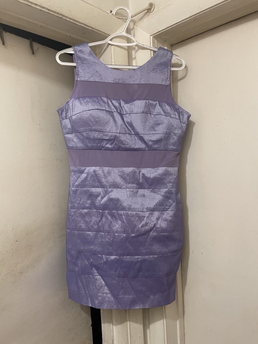 Daisy Purple Sheath Cocktail Size Large Sleeveless Dress